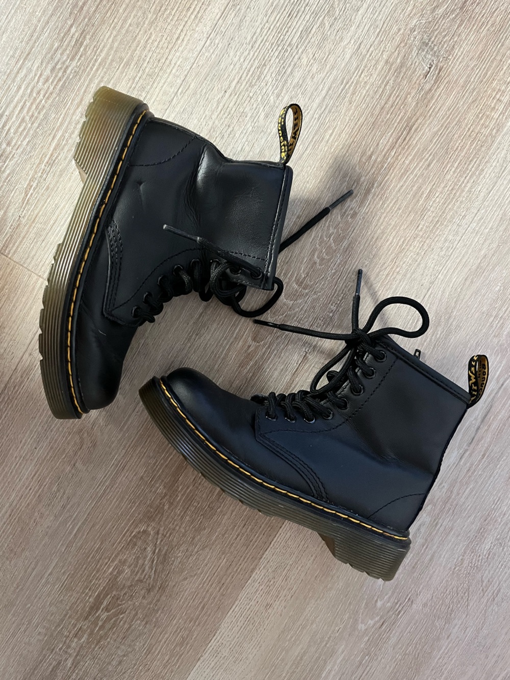 Dr. Marten Girls Black Leather Combats Boots US 12